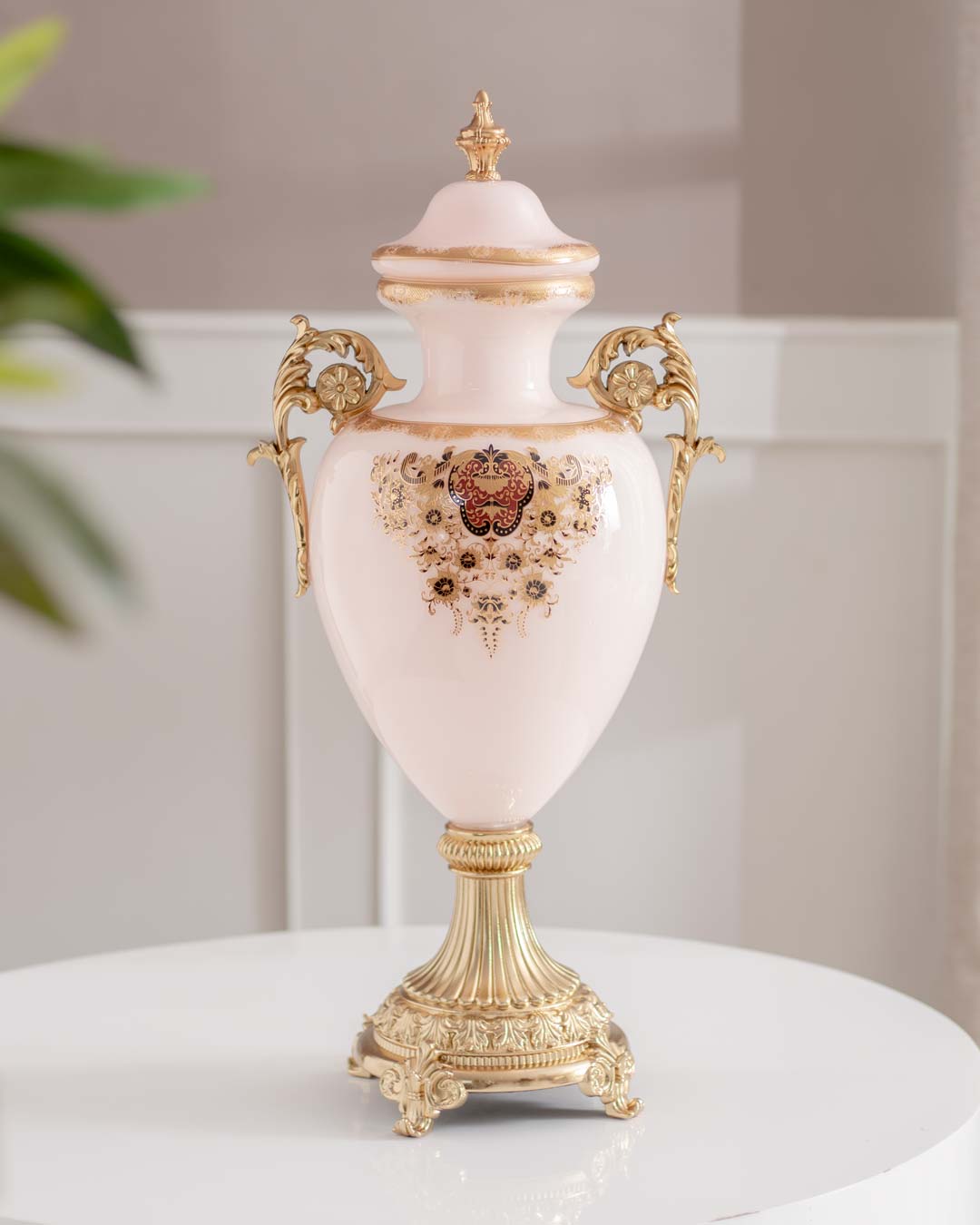 Villeroy Decorative Lidded Vase - Magnolia White