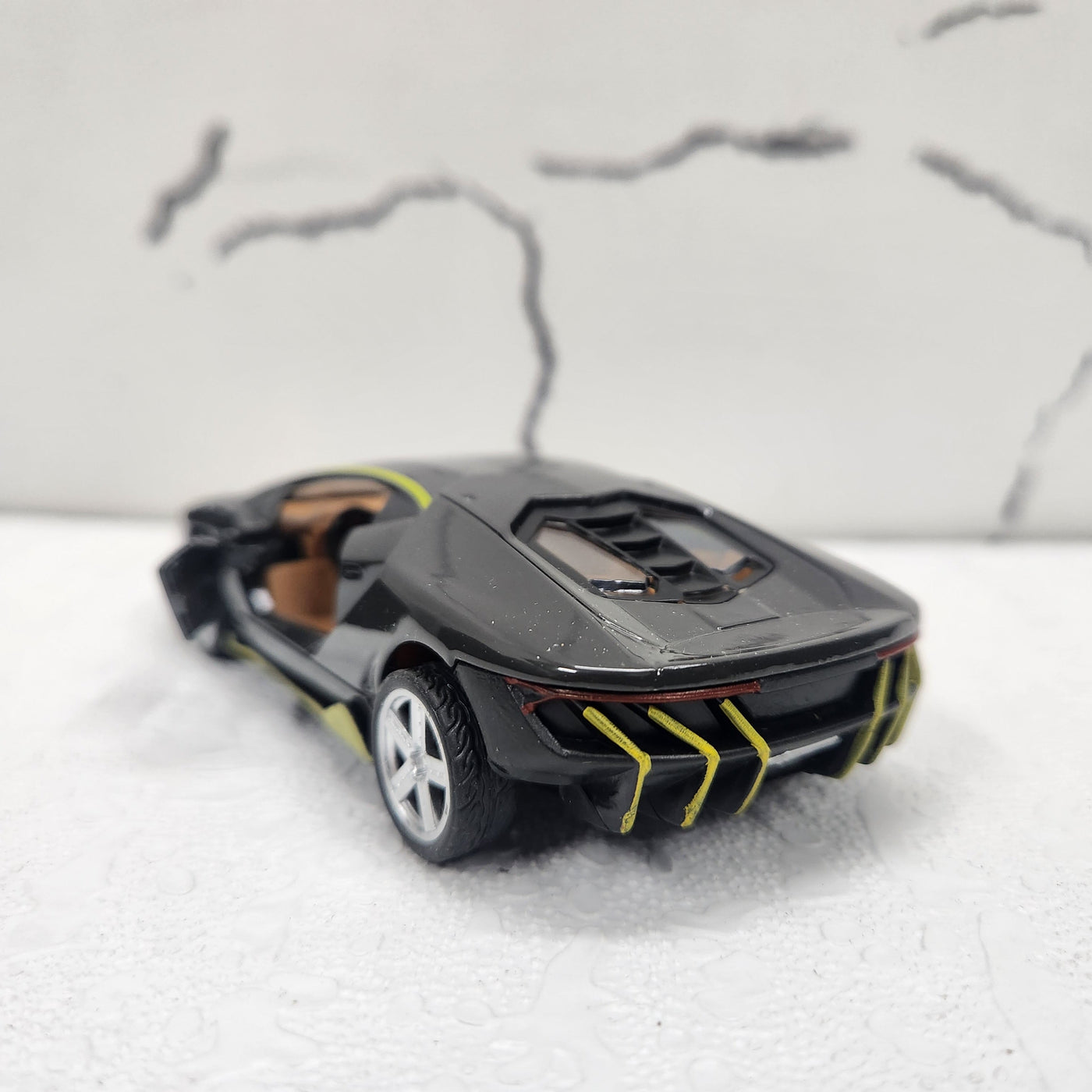 Lamborghini Black Diecast Model Car 1:43