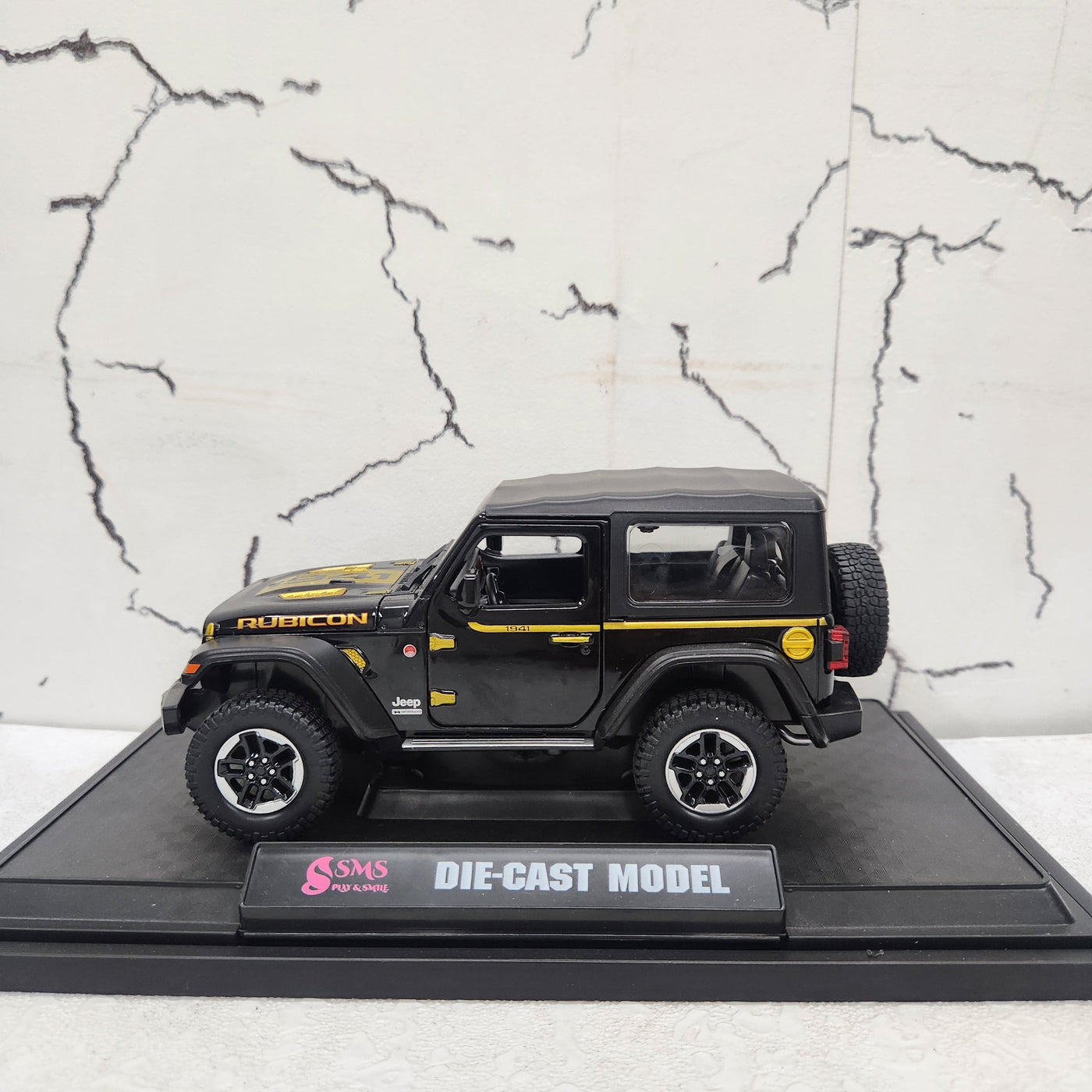 Jeep Wrangler Rubicon Metal Diecast Car 1:24 (20x8 cm)