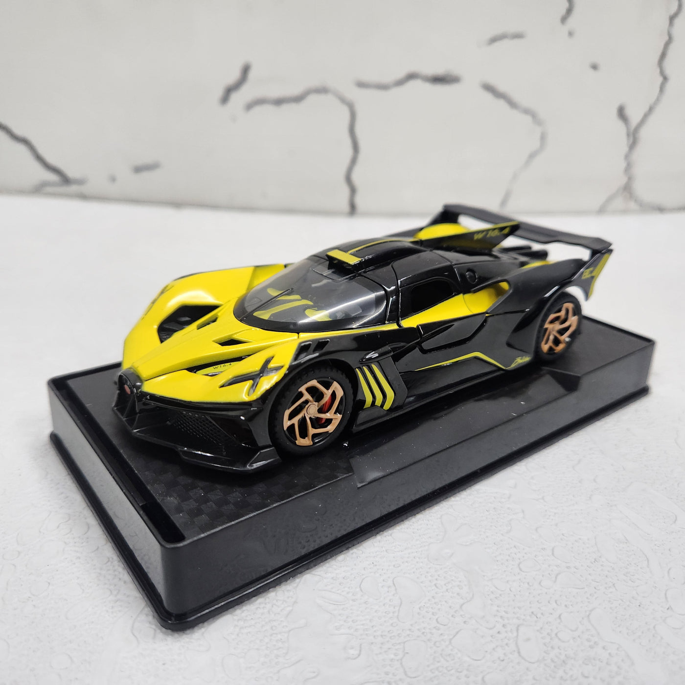 Bugatti Bolide Metal Diecast Car 1:32 (14x5 cm)