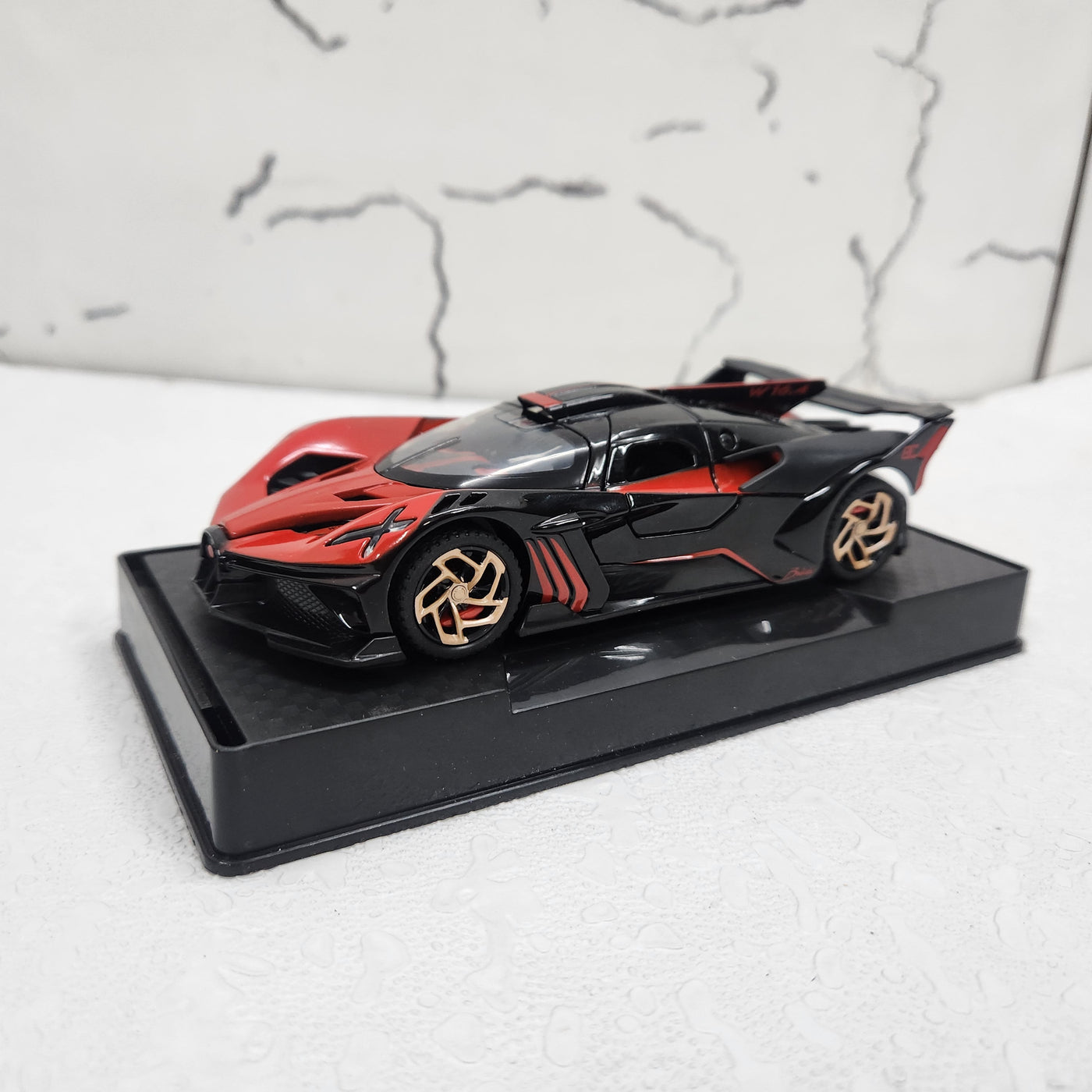 Bugatti Bolide Metal Diecast Car 1:32 (14x5 cm)