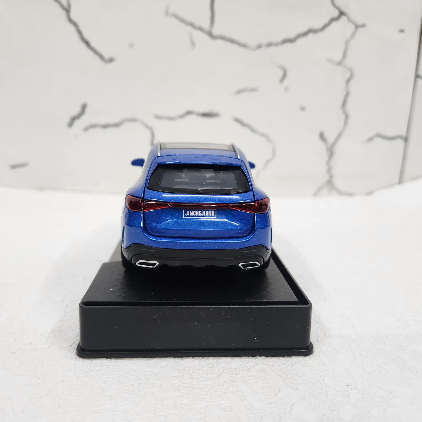 Mercedes Metal Diecast Car 1:32 (14x5 cm)