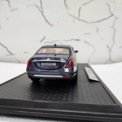 Mercedes Maybach S680 Limo Blue Metal Diecast Car 1:24 (20x8 cm)